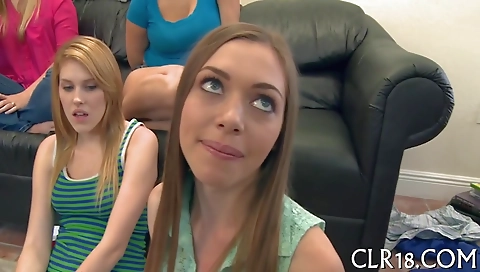 There's alowsipting dildo machin aga-d sara