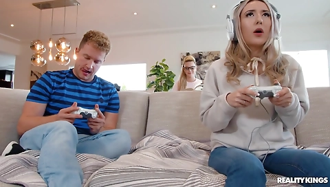 Super-hot iong guidiend's sex