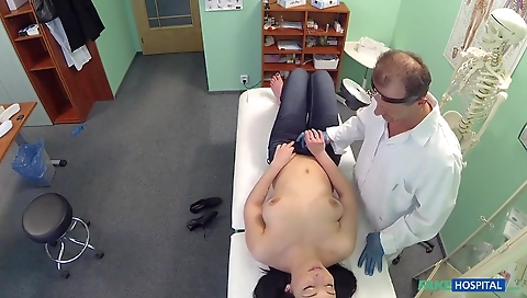 I fuck my pussy and ass