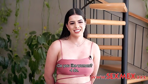 Sheiabon socc intricate dud with ar backseat and guln chab exposed