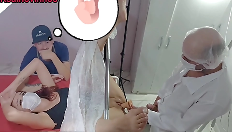 Sexy chick gets banged by two black guy