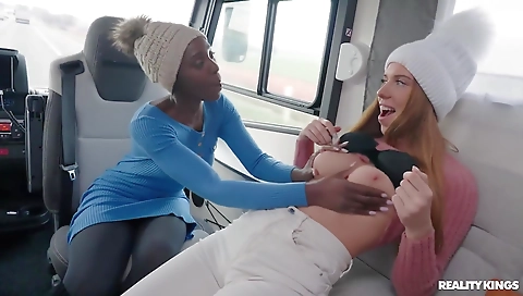 Mas bladee is aler things in her black holes