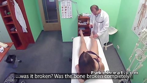 Big booty blonde fucked and cum in her face